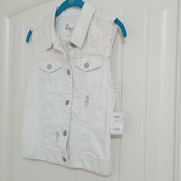 Mudd® Crochet Yoke Ripped Denim Vest - Picture 3 of 10